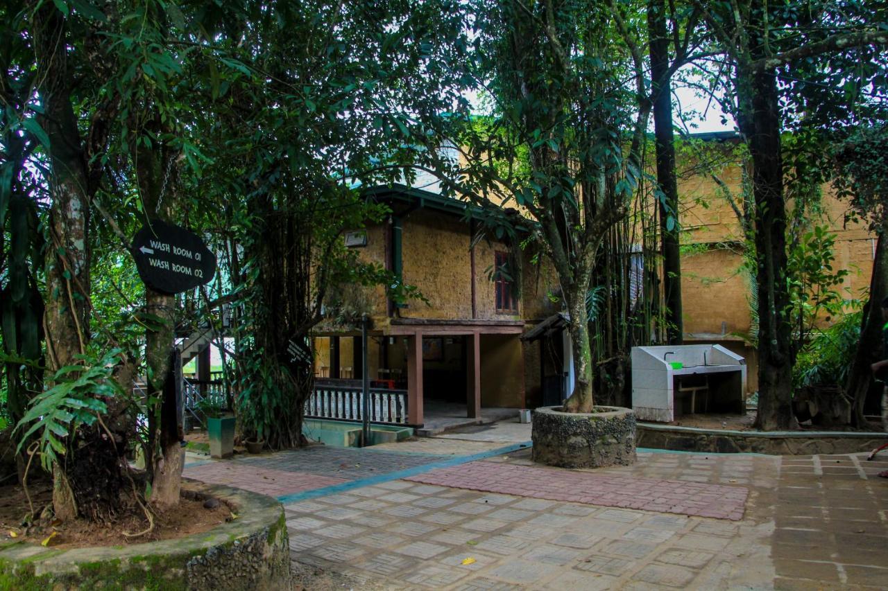 Adventure Base Camp Hotel Kitulgala Exterior foto