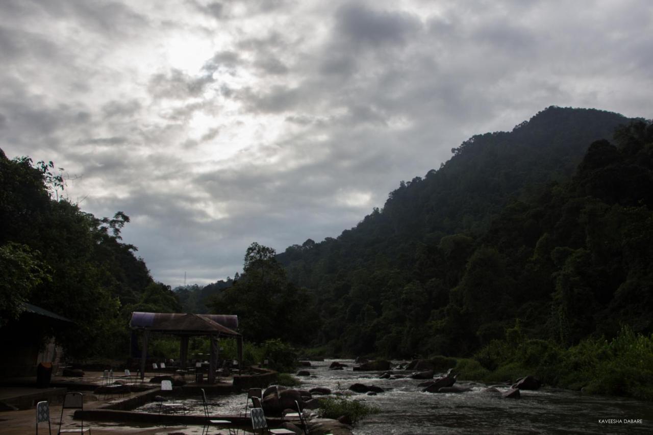 Adventure Base Camp Hotel Kitulgala Exterior foto